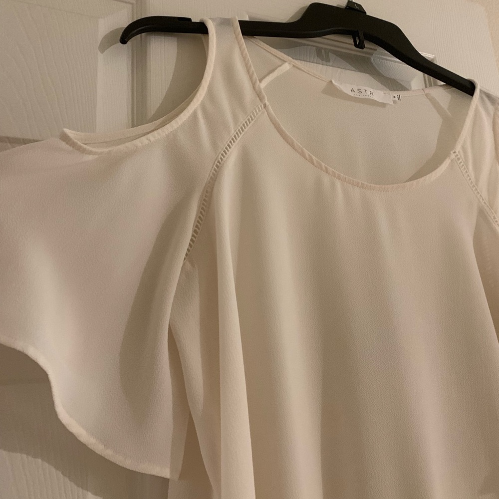 Top - Picture 2 of 3